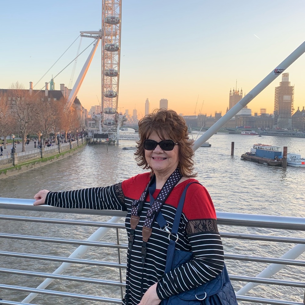 Meet your Posher, Cindy
